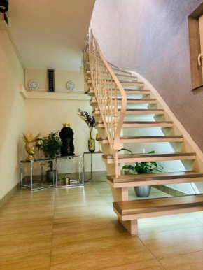 Noblesse Hause